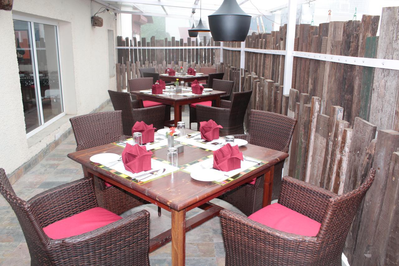 One Earth Royale Boutique Hotel Mussoorie Exterior photo